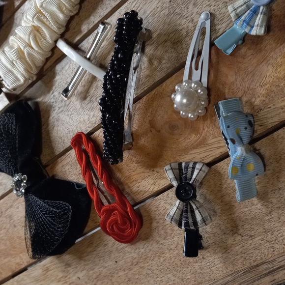 C-9 lot - Picture 6 of 6